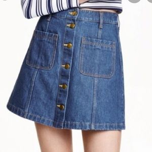 H&M A-line button down skirt